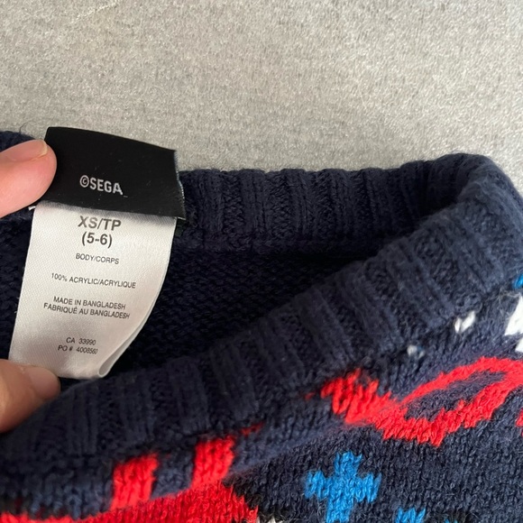 [5-6T]Sonic the Hedgehog Holiday Knit Sweater - Picture 3 of 7